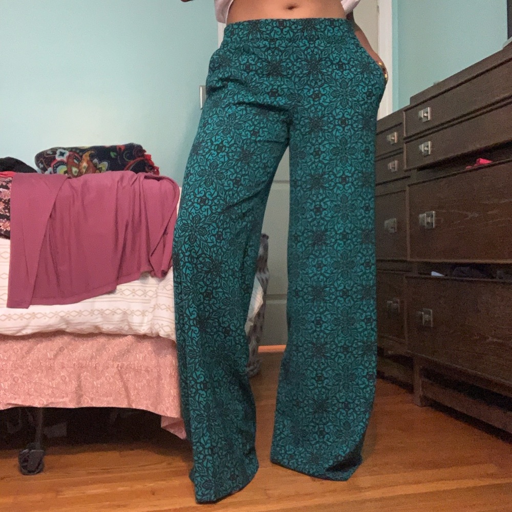 New York & Company Flared Pants